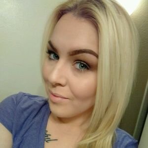 Meet your Posher, Destiny